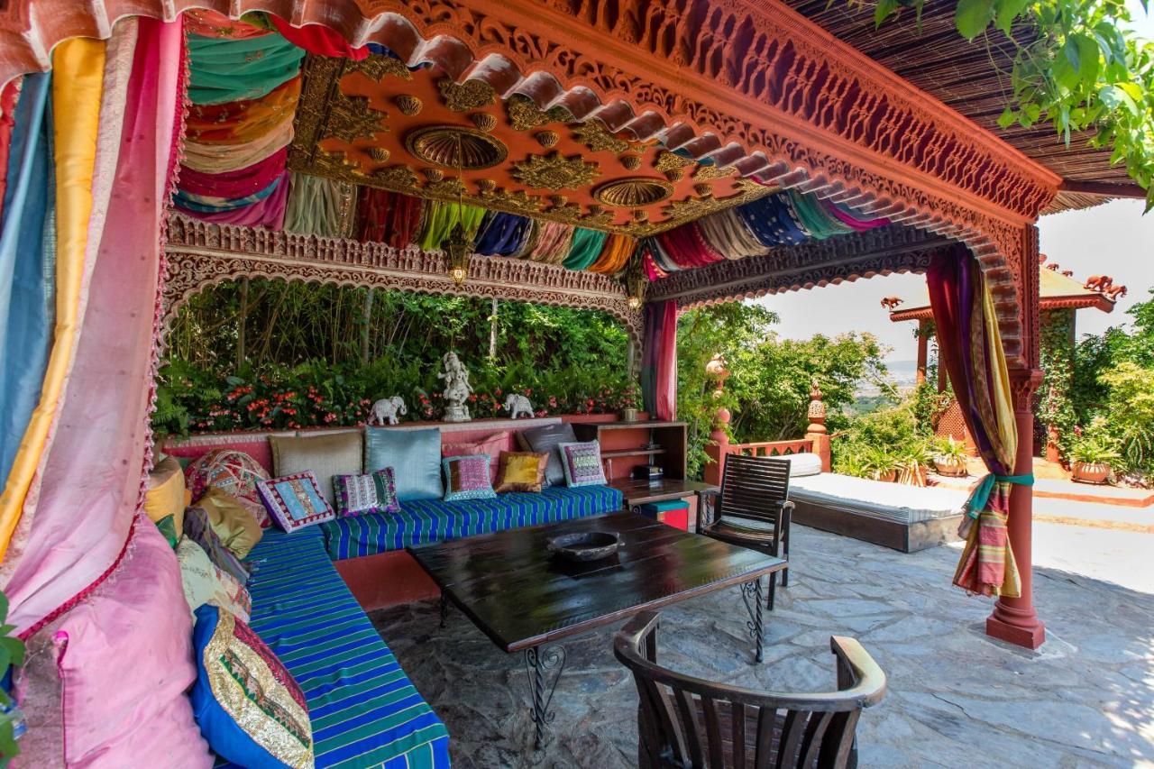 Casa Jardin Oriental Villa Aldea del Fresno Exterior photo